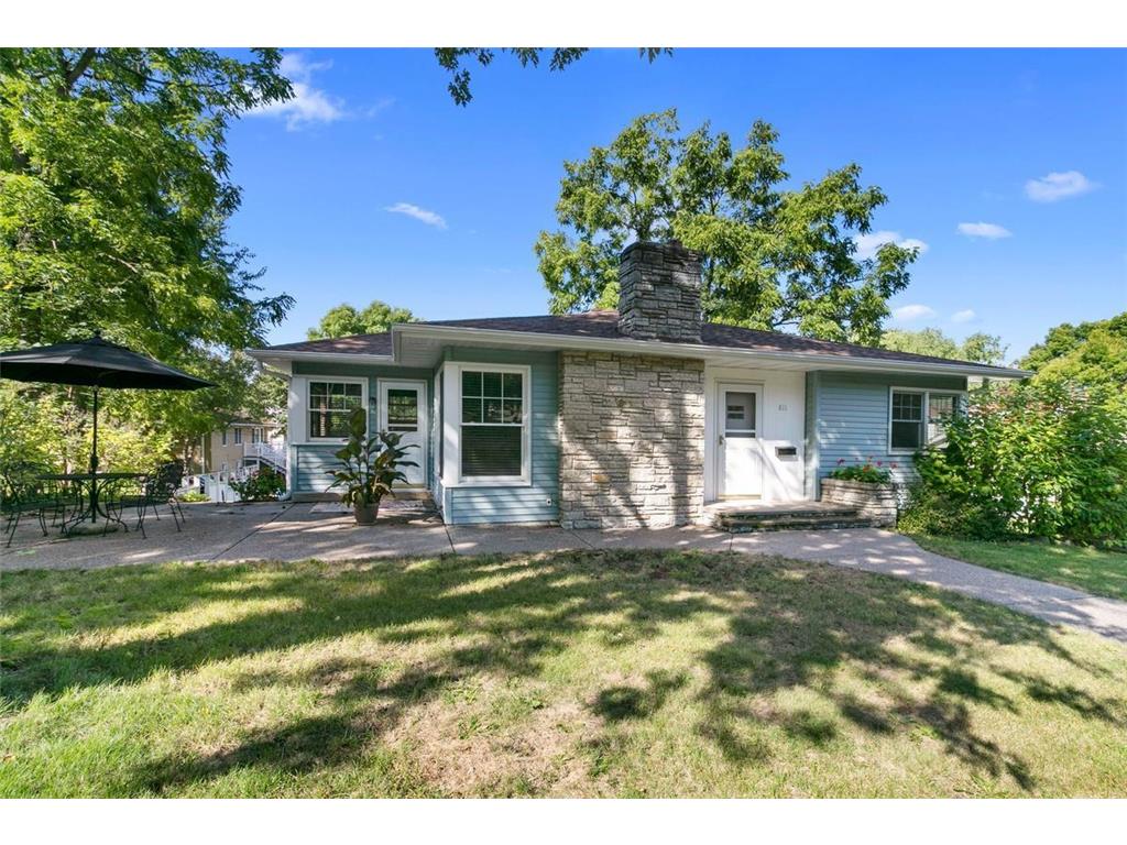 811 9th Street Hudson WI 54016 6436047 image1