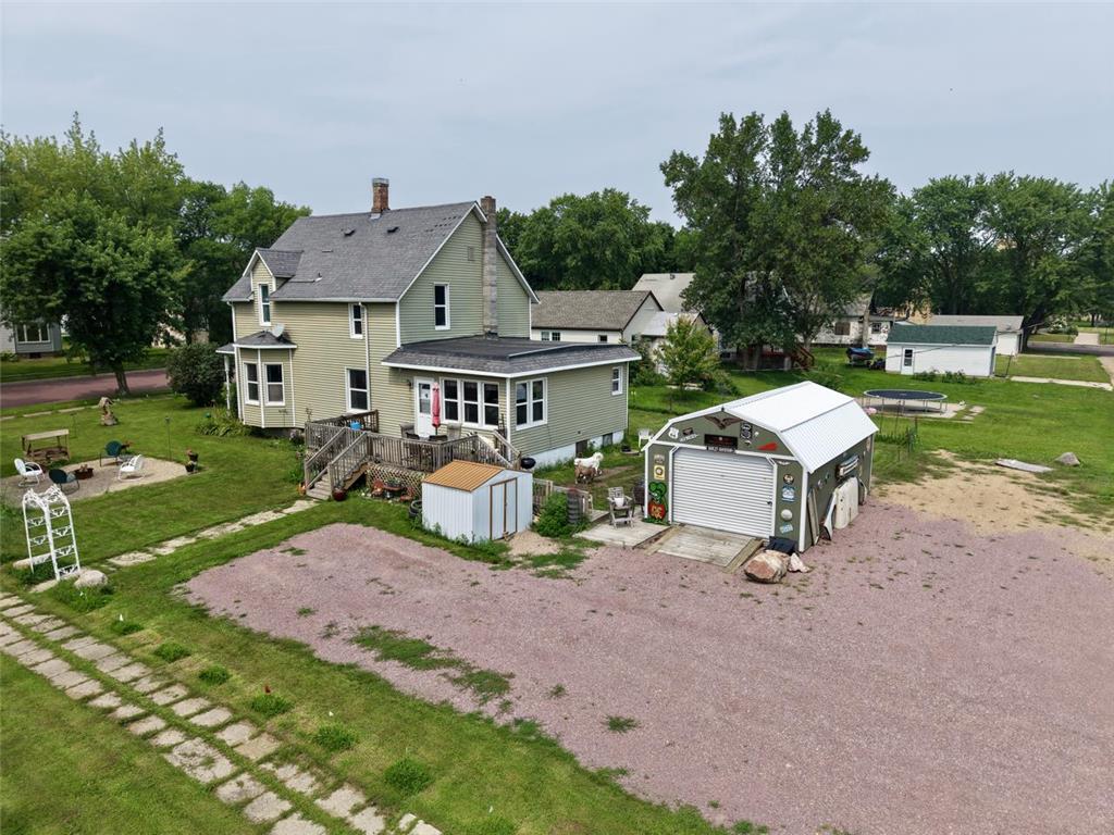 811 Adams Avenue Westbrook MN 56183 6770628 image1