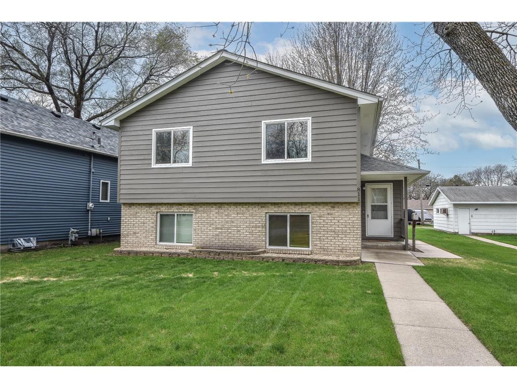 811 Broadway Avenue S Sauk Rapids MN 56379 7056395 image1