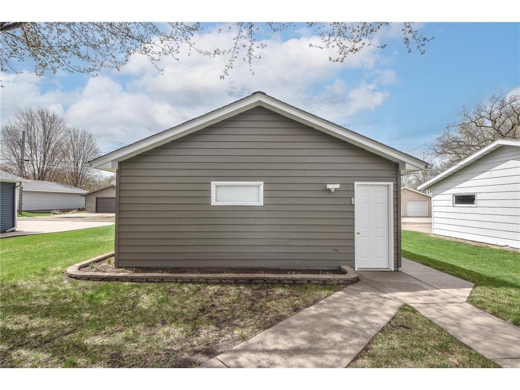 811 Broadway Avenue S Sauk Rapids MN 56379 7056395 image42