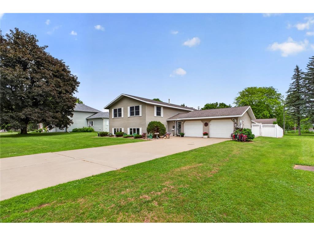 811 Broadway Avenue Wabasha MN 55981 7089808 image2