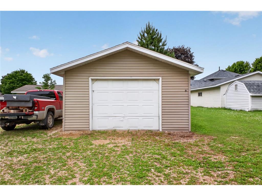 811 Broadway Avenue Wabasha MN 55981 7089808 image47
