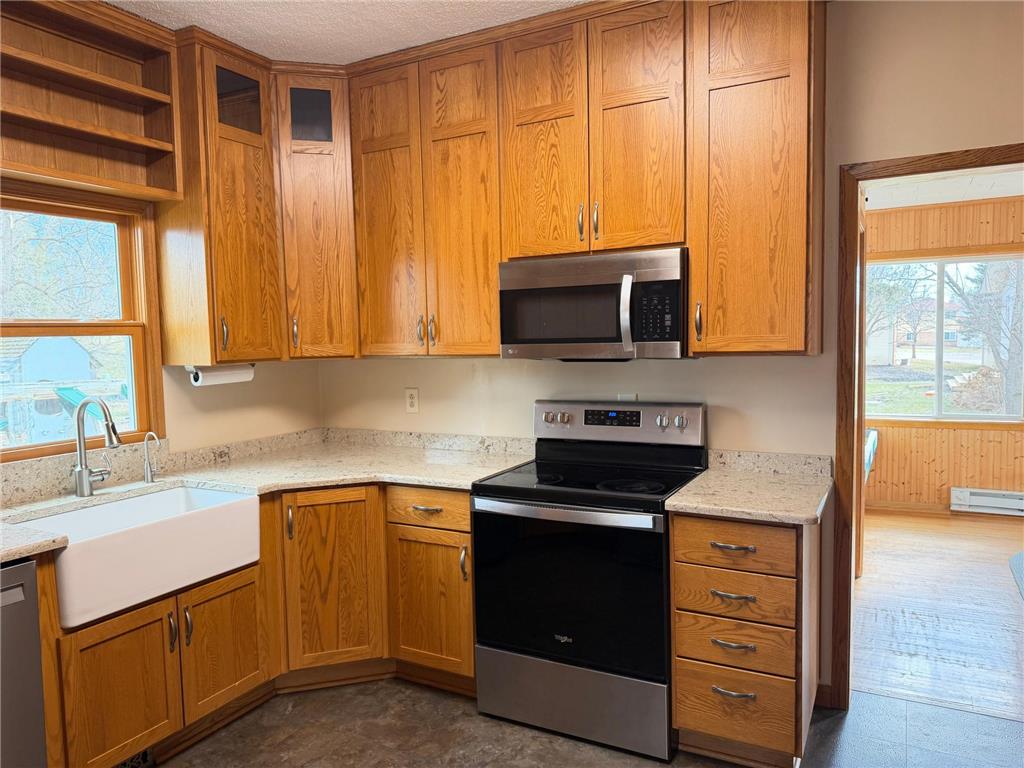 811 E Division Street Elbow Lake MN 56531 7033855 image16