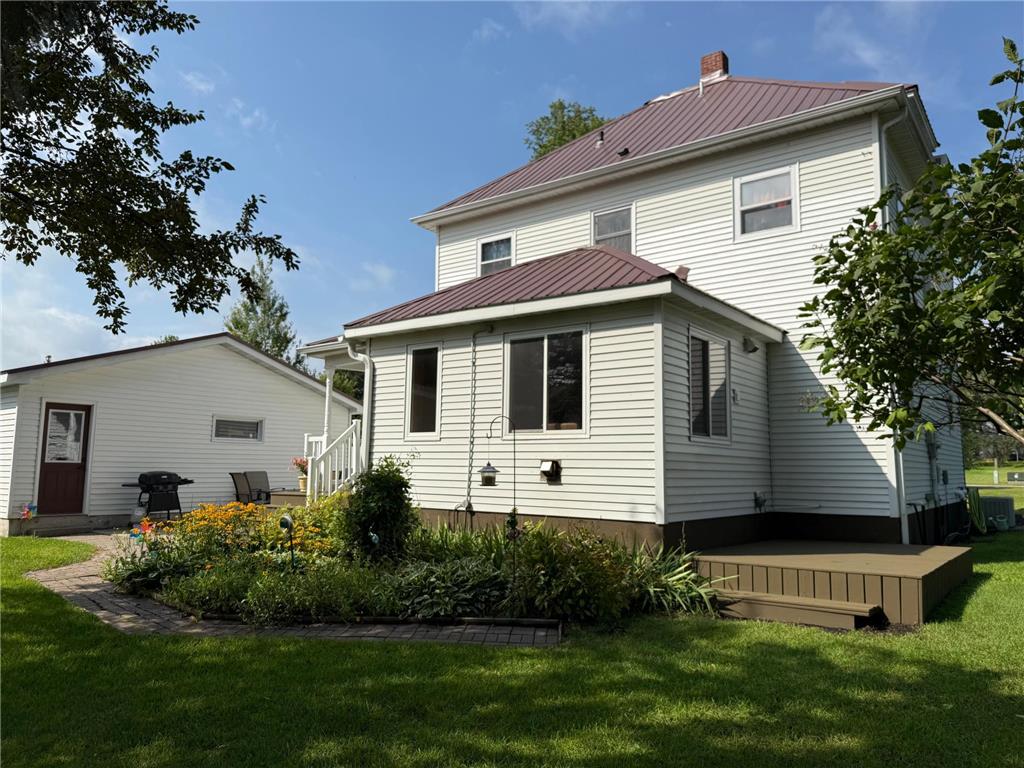 811 E Division Street Elbow Lake MN 56531 7033855 image4