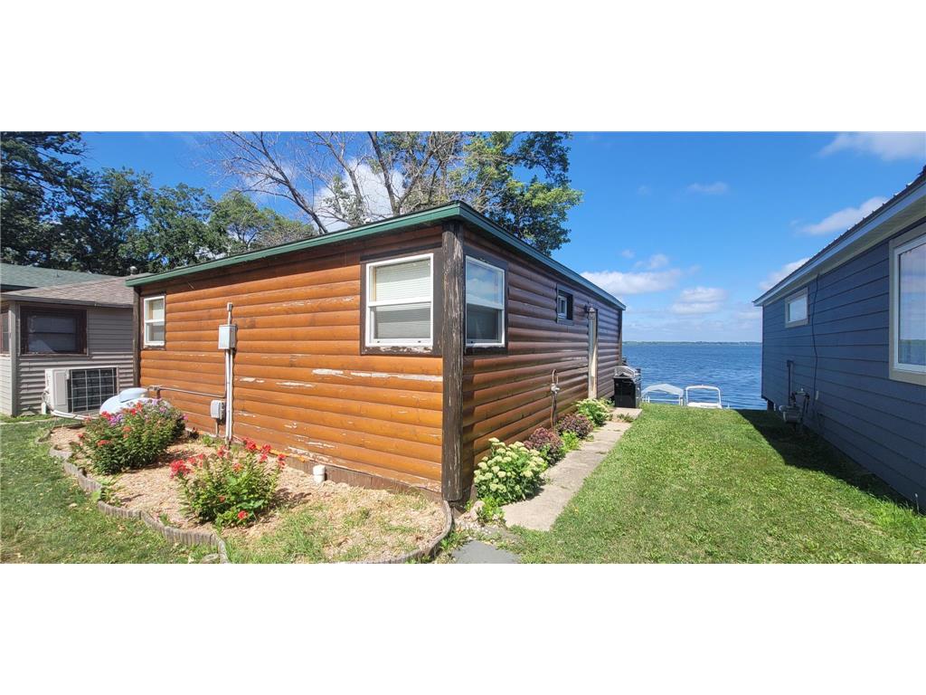 811 E Lake Street 8, Osakis, MN, 56360 MLS 6423208 Edina Realty