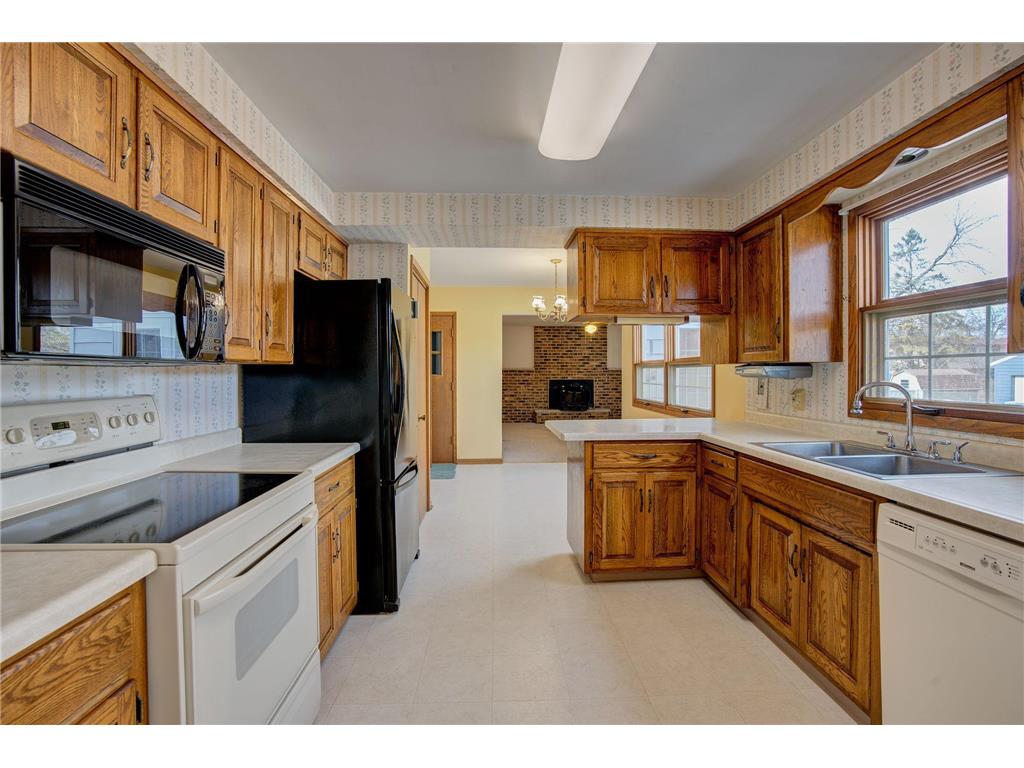 811 Elton Hills Drive NW Rochester MN 55901 6503471 image12
