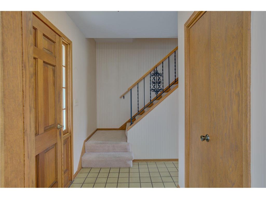 811 Elton Hills Drive NW Rochester MN 55901 6503471 image23