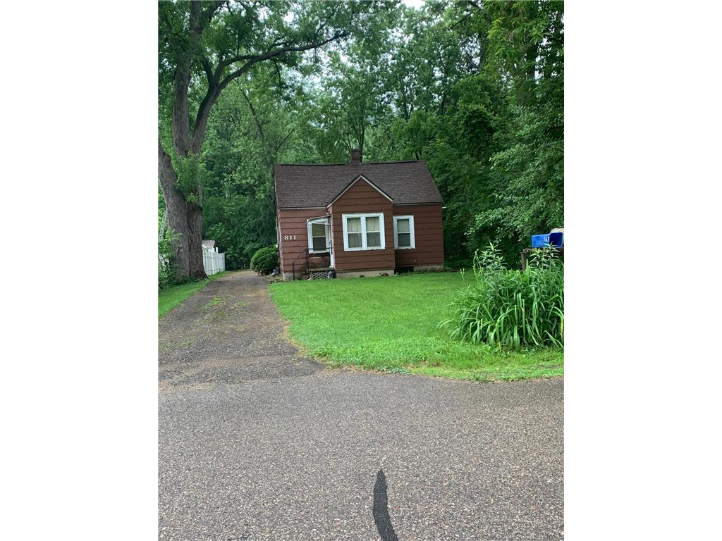 811 Lehillier Street South Bend Twp MN 56001 6737801 image1