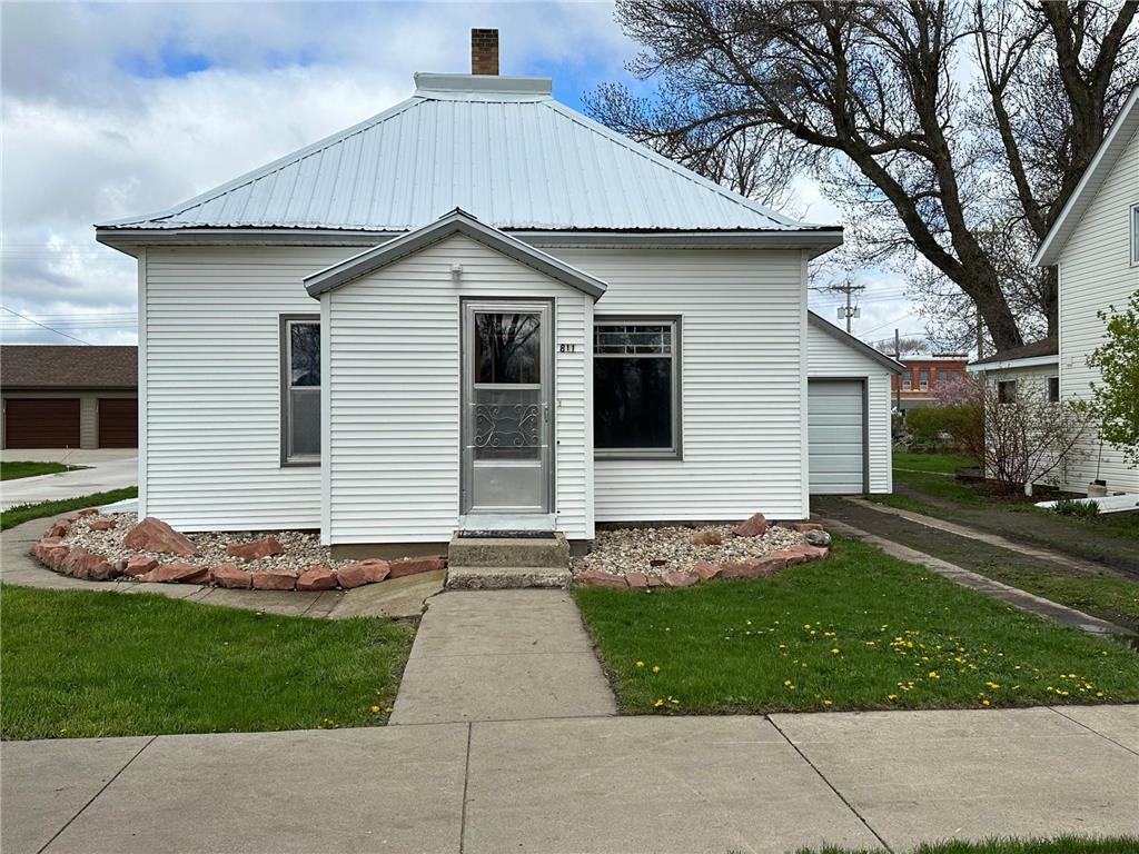 811 Mechanic Street Edgerton MN 56128 6530780 image1