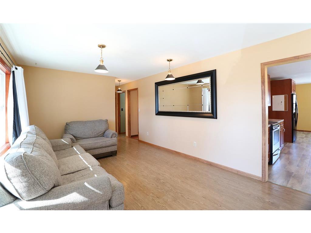 811 N 7th Street Virginia MN 55792 7039764 image4