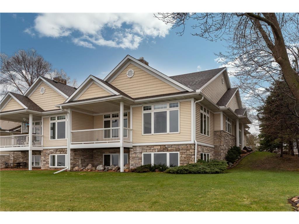 811 N Lakeshore Drive, Lake City, MN, 55041 MLS 6328067 Rochelle