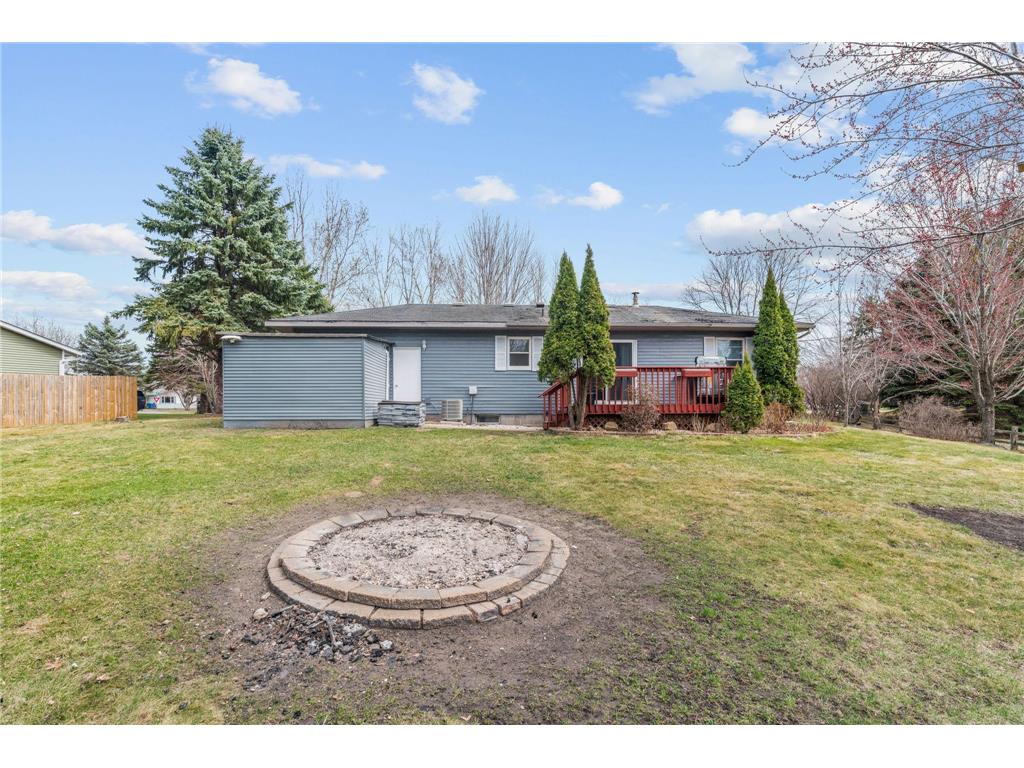 811 Page Street SW Isanti MN 55040 7056147 image7