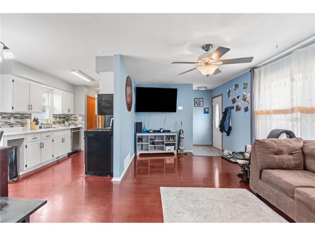 811 Page Street SW Isanti MN 55040 7072744 image17