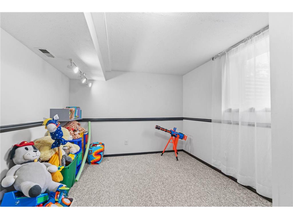 811 Page Street SW Isanti MN 55040 7072744 image31