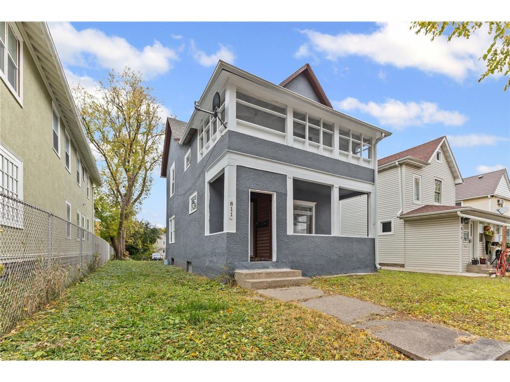 811 Queen Avenue N Minneapolis MN 55411 6807437 image1