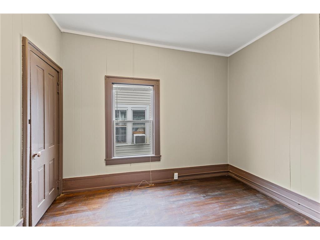 811 Queen Avenue N Minneapolis MN 55411 6807437 image26