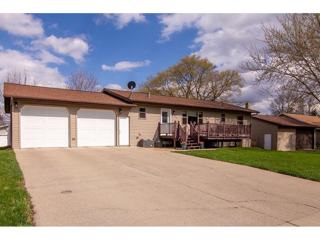 811 Roosevelt Street Alexandria MN 56308 7062386 image2