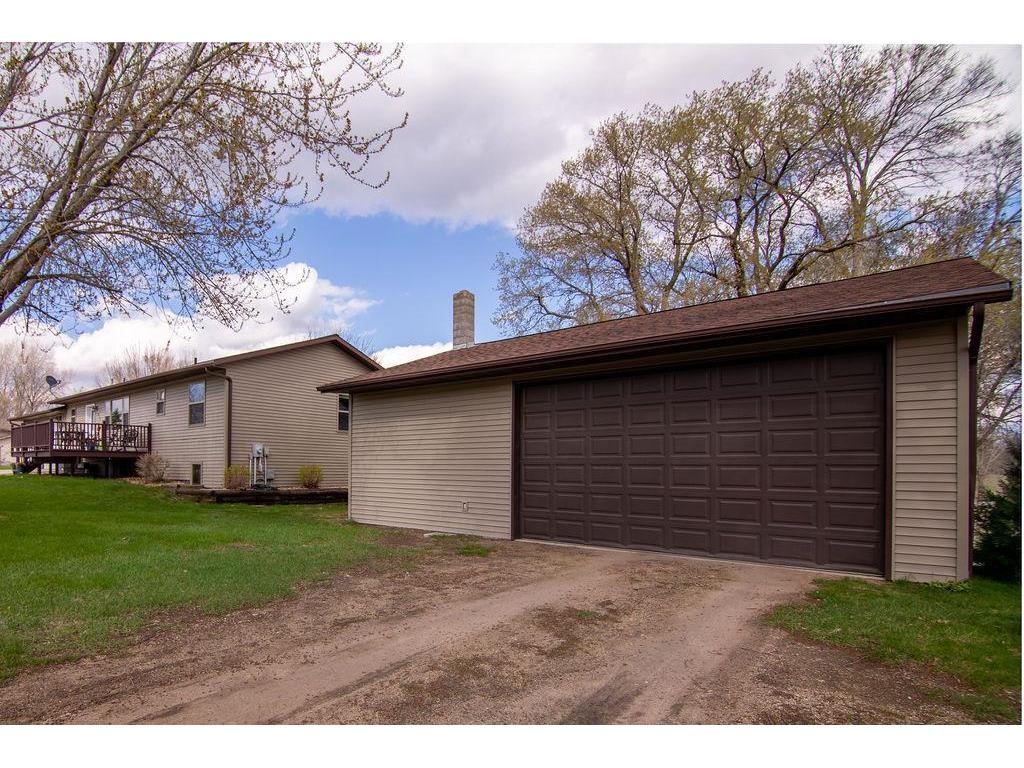 811 Roosevelt Street Alexandria MN 56308 7062386 image49