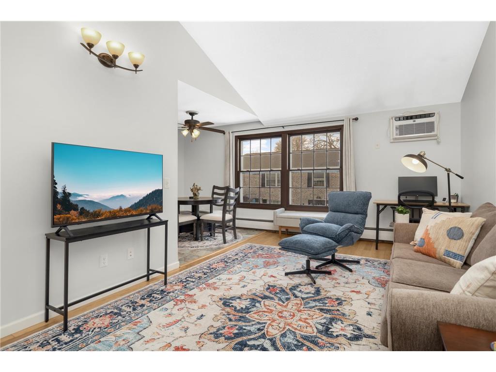 811 Smetana Road #8 Hopkins MN 55343 7038220 image11