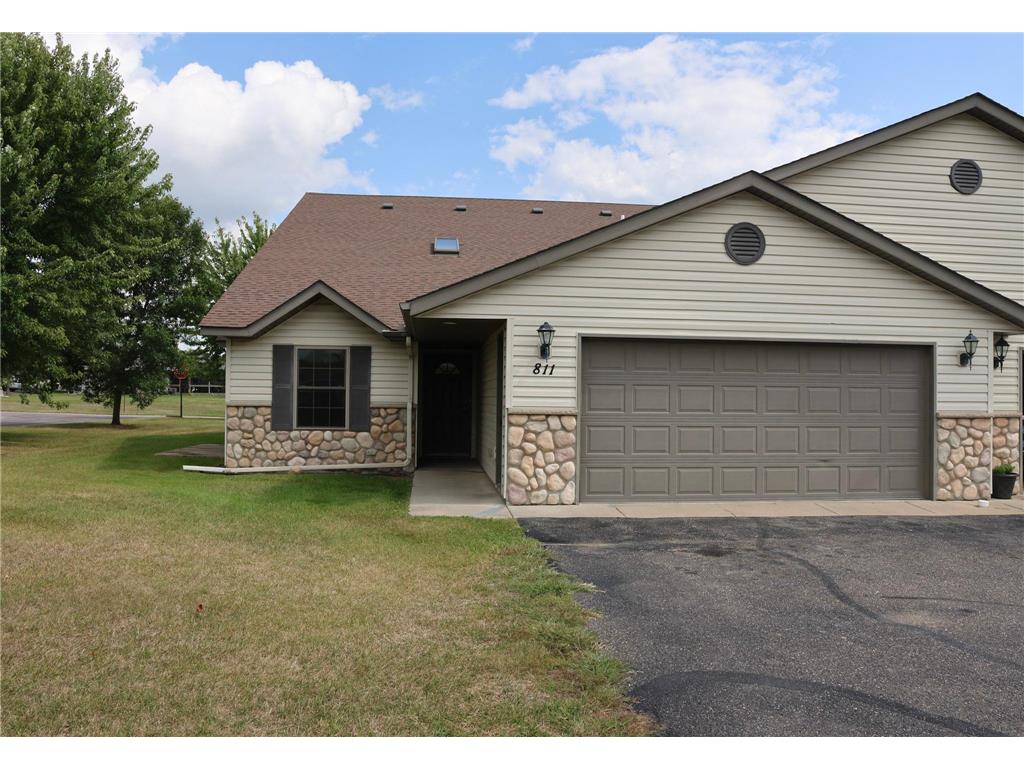 811 Stonehaven Path Milaca MN 56353 6782607 image1