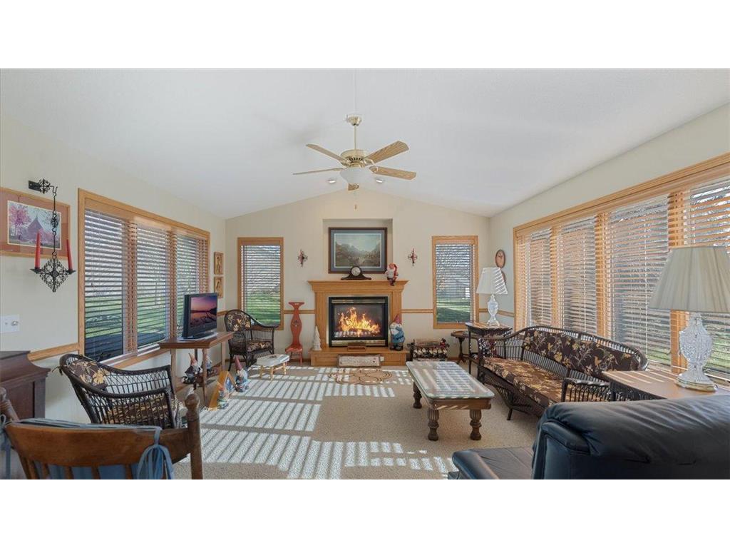 811 Westland Street New London MN 56273 6821188 image27