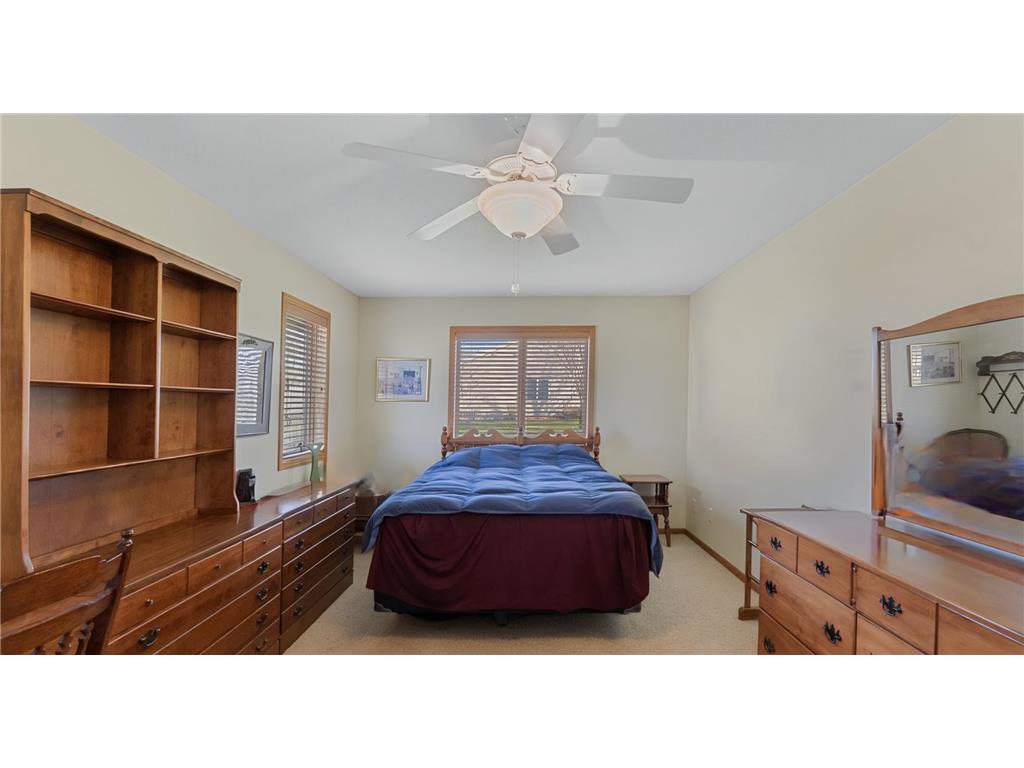 811 Westland Street New London MN 56273 6821188 image29