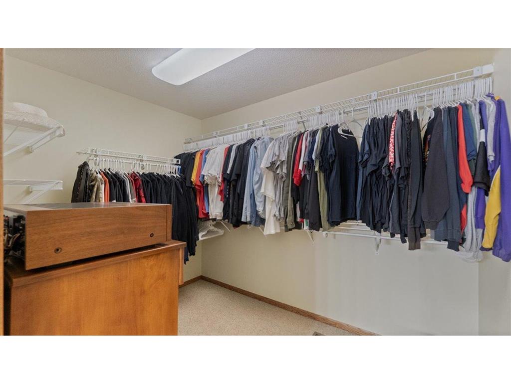 811 Westland Street New London MN 56273 6821188 image31