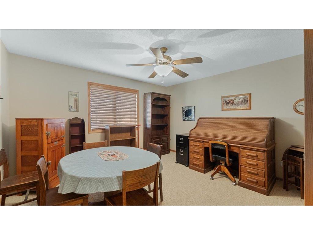 811 Westland Street New London MN 56273 6821188 image34