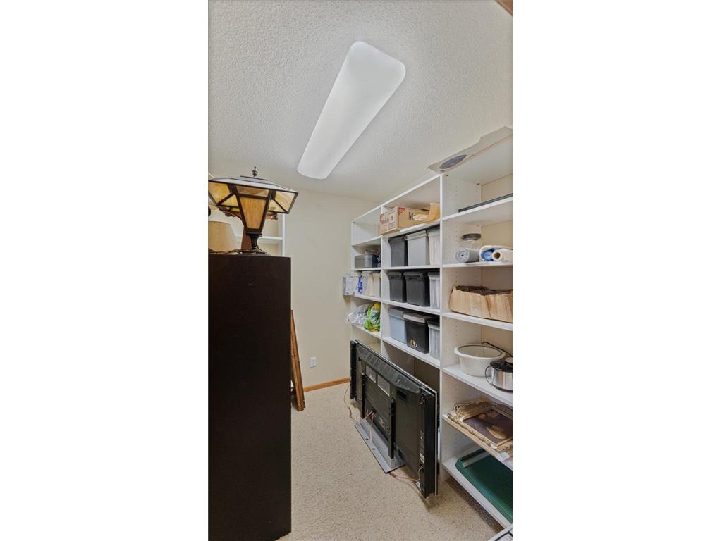 811 Westland Street New London MN 56273 6821188 image35