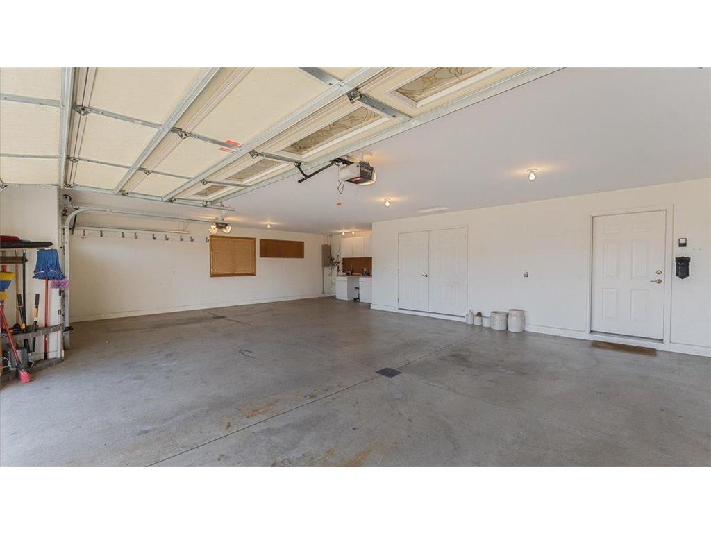 811 Westland Street New London MN 56273 6821188 image37