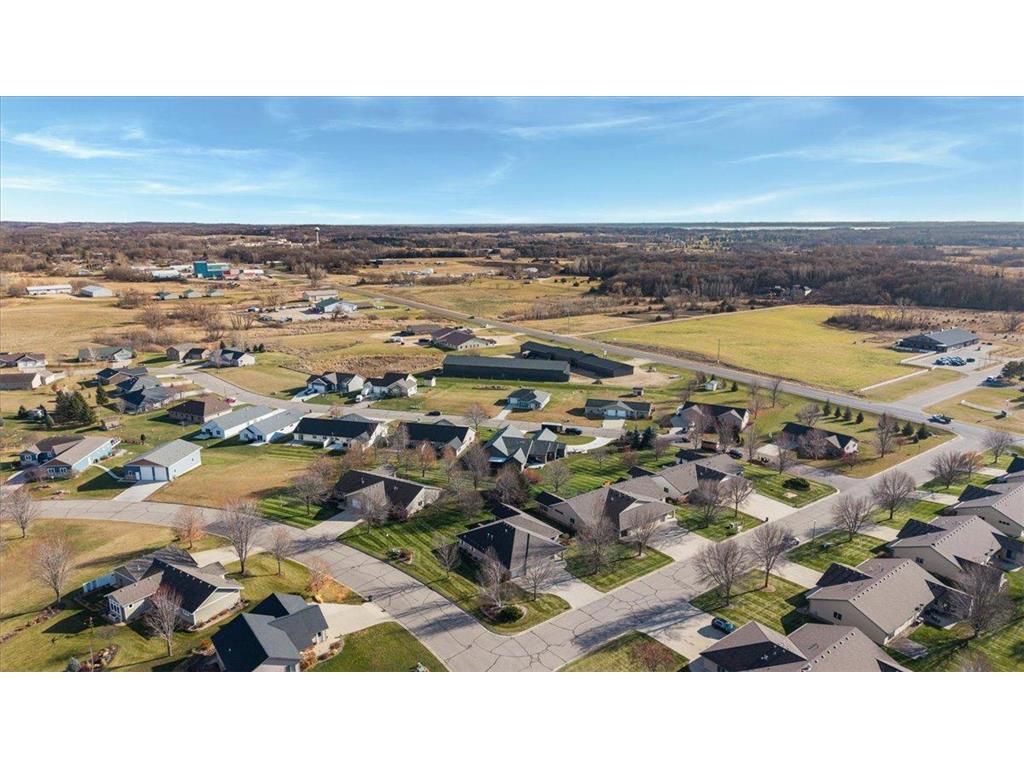 811 Westland Street New London MN 56273 6821188 image48