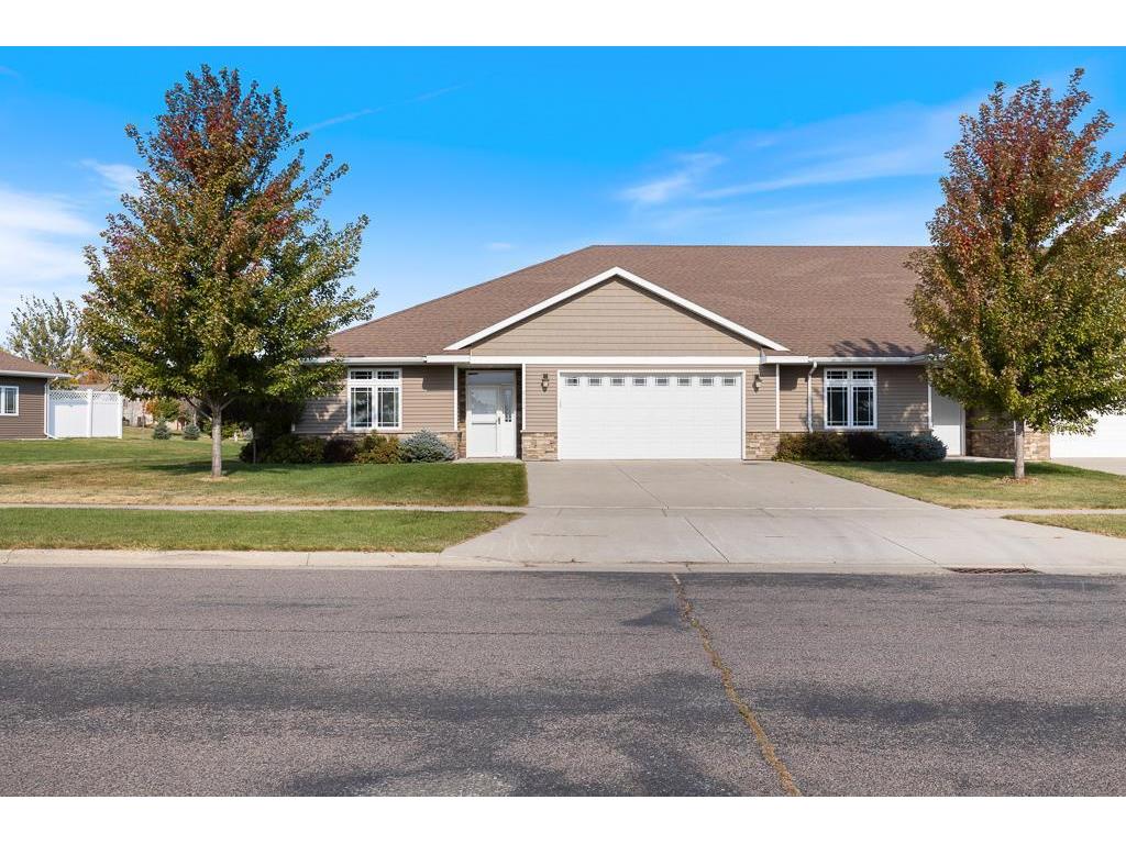 811 Windstar Street #A Marshall MN 56258 6612637 image1