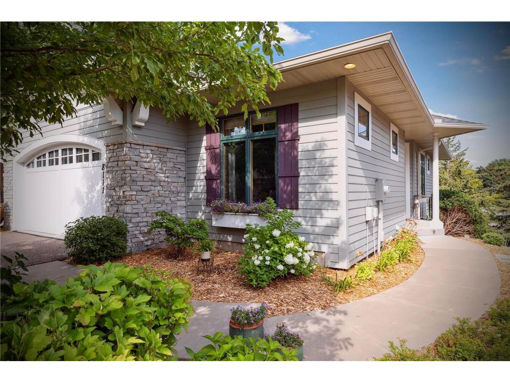 8111 Xerxes Circle Bloomington MN 55431 6411343 image1