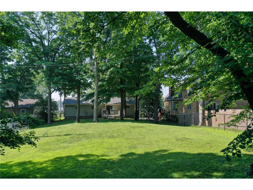 8112 N Shore Trail N Forest Lake MN 55025 - Forest 7019995 image13