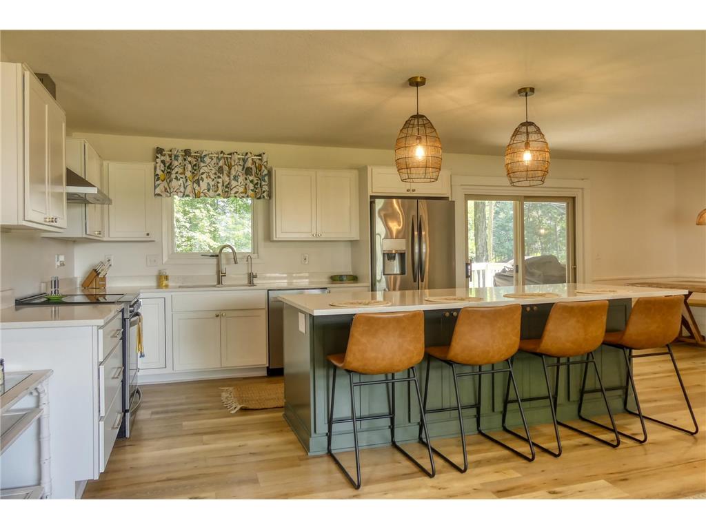 8112 N Shore Trail N Forest Lake MN 55025 - Forest 7019995 image21