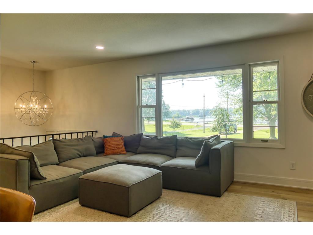 8112 N Shore Trail N Forest Lake MN 55025 - Forest 7019995 image25