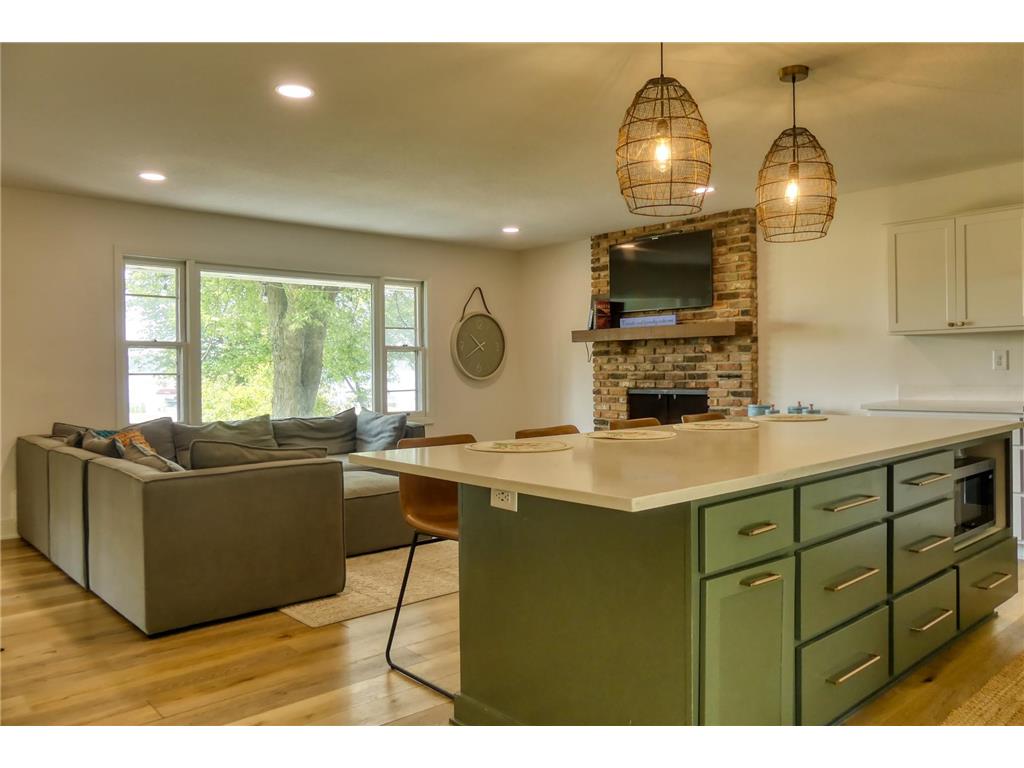 8112 N Shore Trail N Forest Lake MN 55025 - Forest 7019995 image26