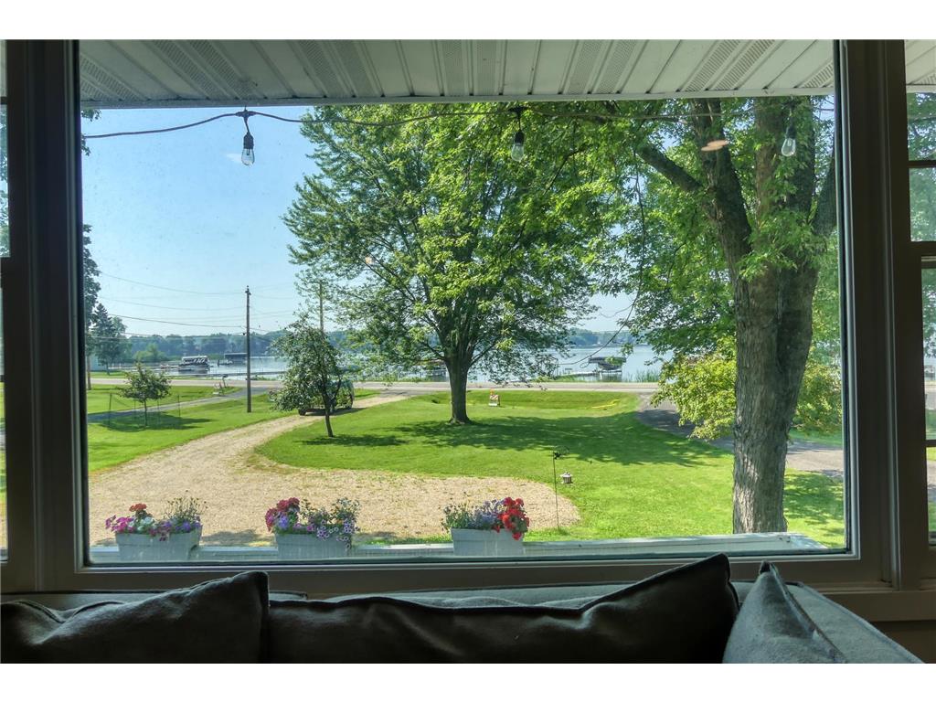 8112 N Shore Trail N Forest Lake MN 55025 - Forest 7019995 image28