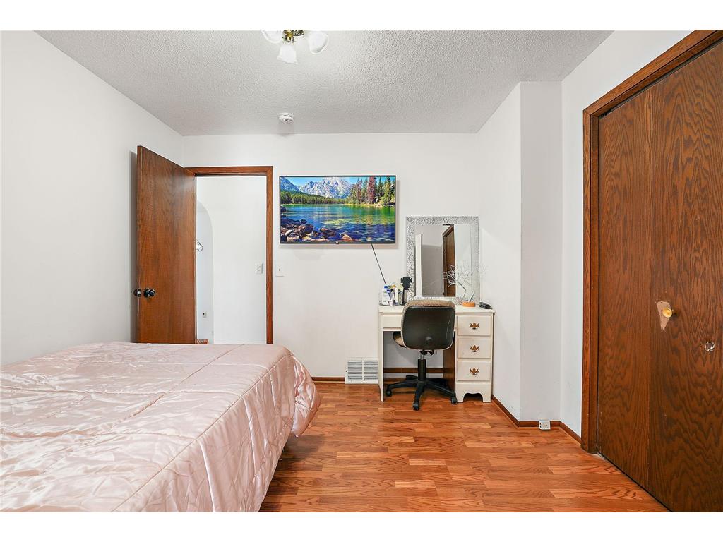 8114 5th Street NE Spring Lake Park MN 55432 7038310 image17