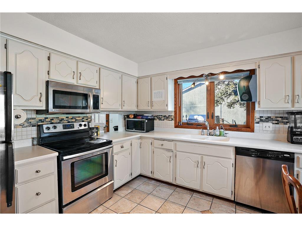 8114 5th Street NE Spring Lake Park MN 55432 7038310 image5