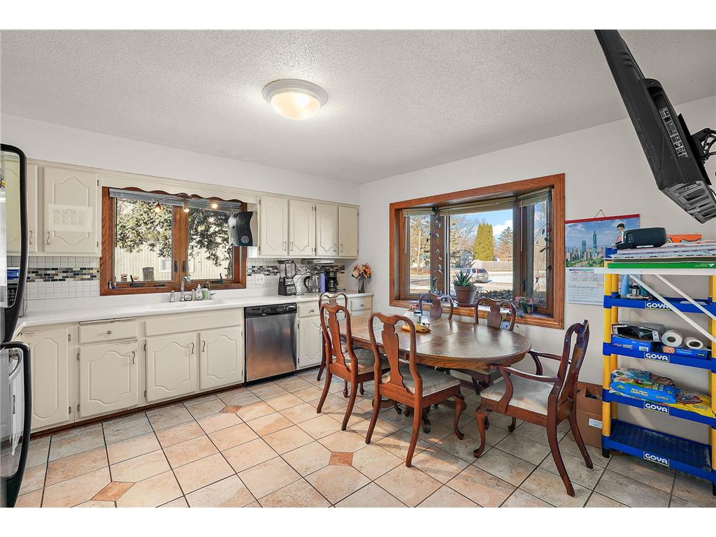 8114 5th Street NE Spring Lake Park MN 55432 7072911 image3