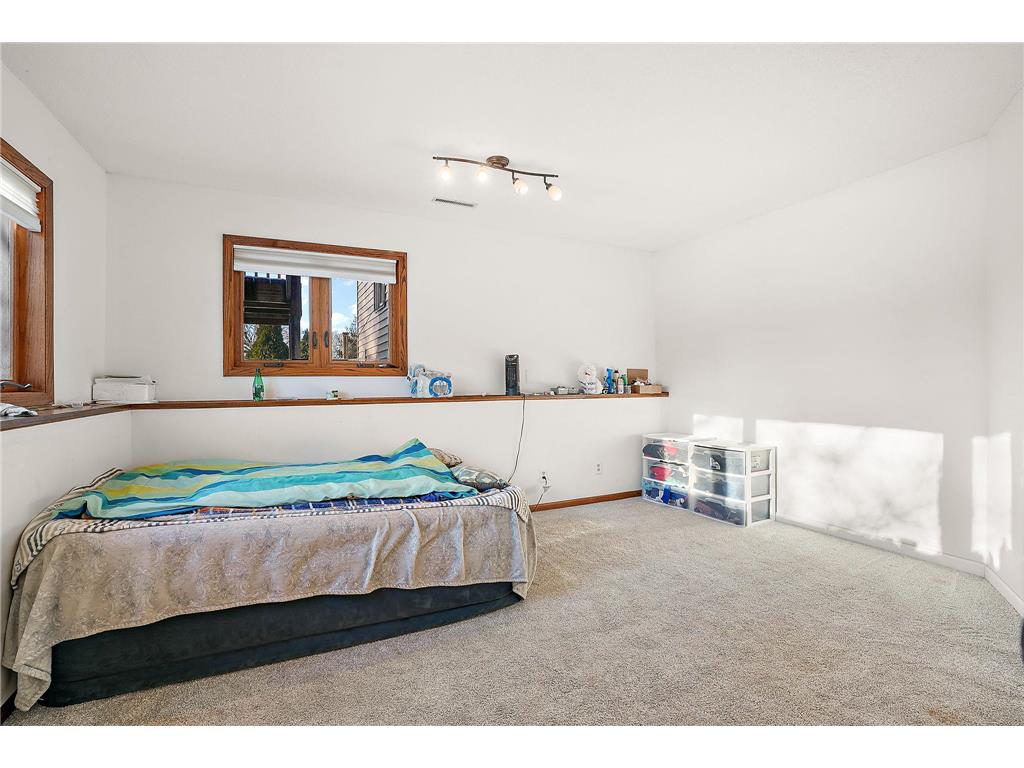 8114 5th Street NE Spring Lake Park MN 55432 7072911 image33
