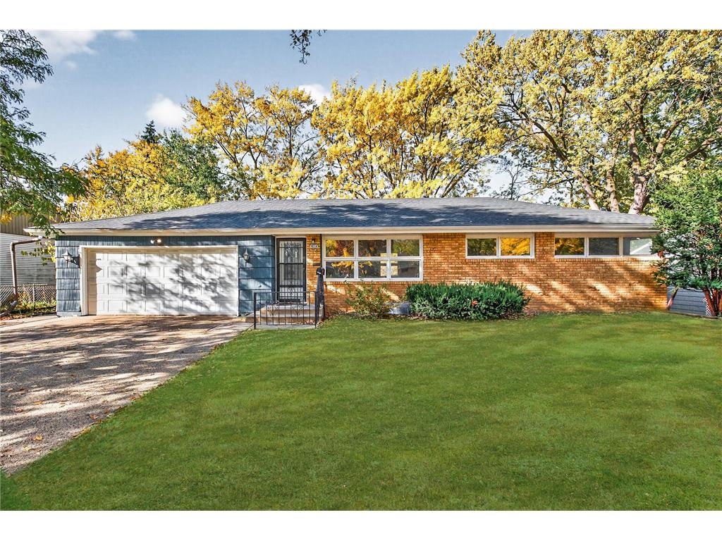 8114 Emerson Avenue S Bloomington MN 55420 6801273 image1