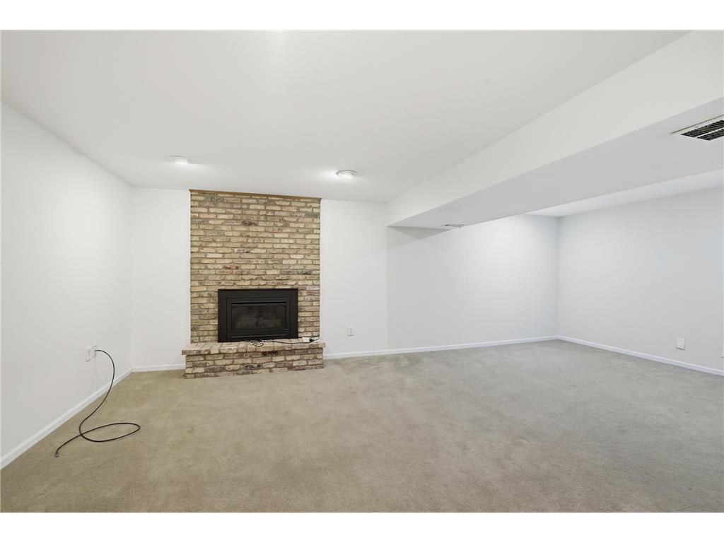 8114 Pennsylvania Road Bloomington MN 55438 7039985 image22