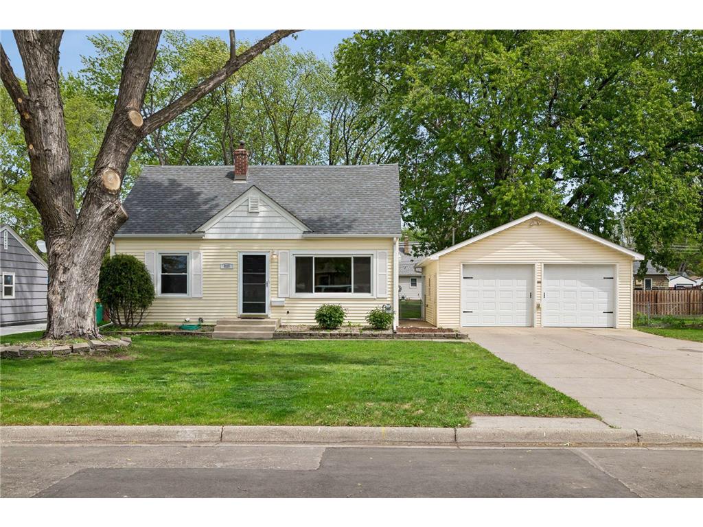 8115 1st Avenue S Bloomington MN 55420 7063847 image1