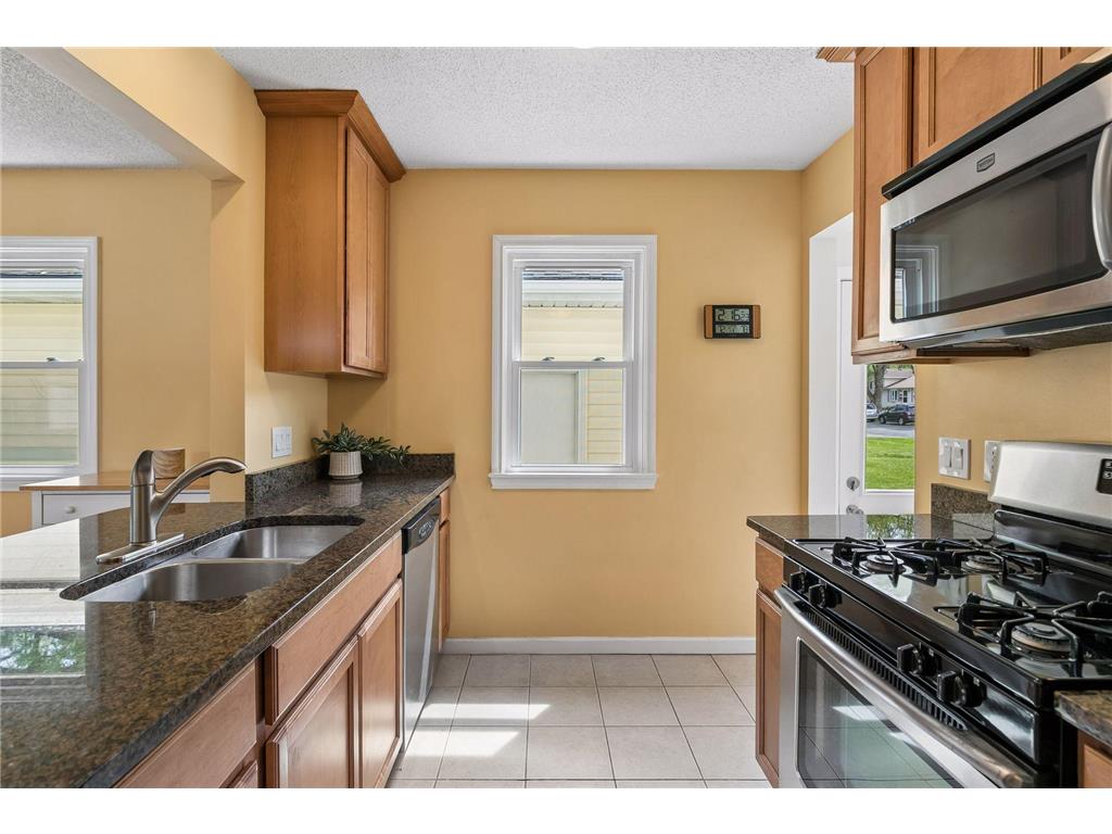 8115 1st Avenue S Bloomington MN 55420 7063847 image11