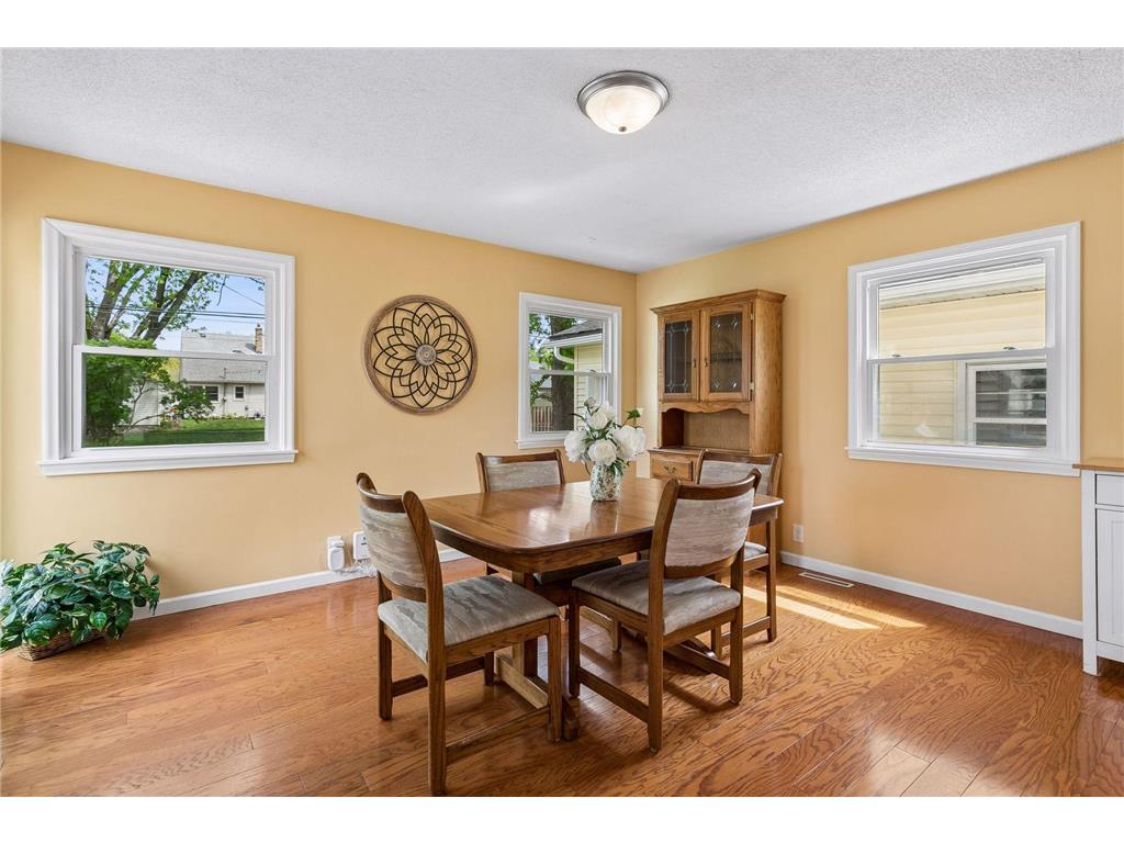8115 1st Avenue S Bloomington MN 55420 7063847 image15