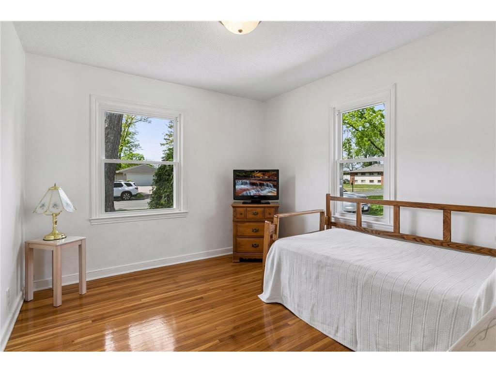 8115 1st Avenue S Bloomington MN 55420 7063847 image17