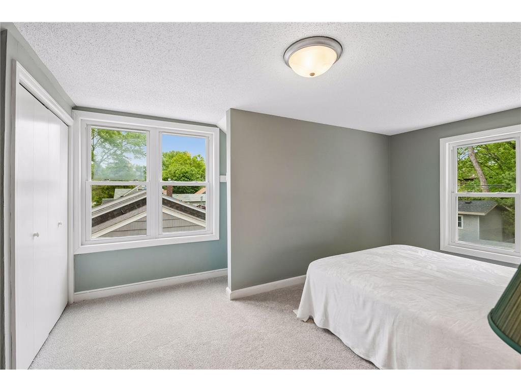 8115 1st Avenue S Bloomington MN 55420 7063847 image25
