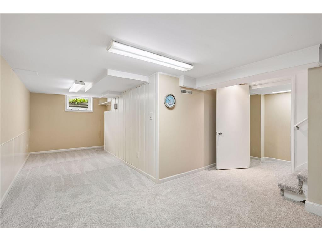 8115 1st Avenue S Bloomington MN 55420 7063847 image28